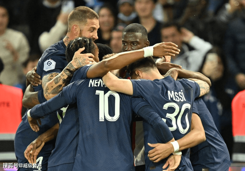 关于巴黎绝杀美国，恩昆库统治全场的信息